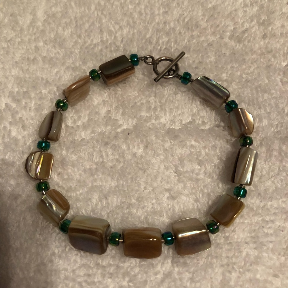 Bracelets - Picture 4 of 4